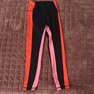 NWT Wilo Leggings Black with Orange and Pink XS